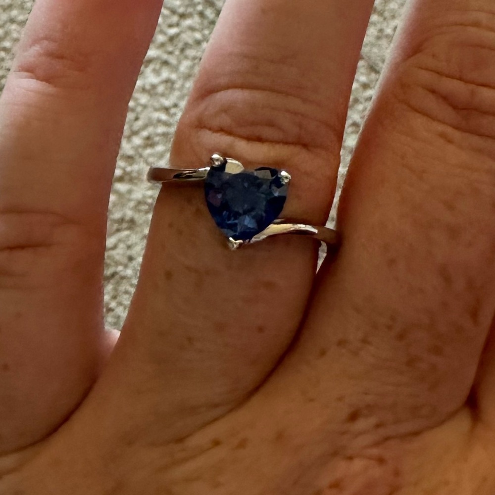 This gorgeous, sapphire, charmed, aroma ring